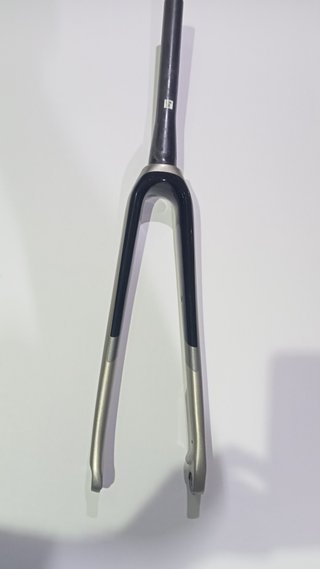Horquilla rígida de bicicleta