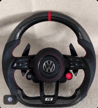 Volante Golf R Carbono y Piel Roja