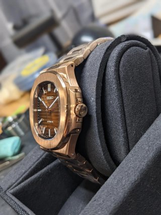 Seiko Mod Nautilus - Café Imperial & Oro Rosa