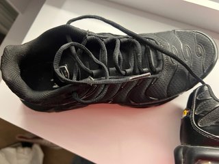 Zapatillas Nike Air Max Plus Negras