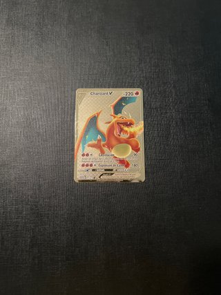 Carta Pokémon Charizard V Metal y Pikachu vuelo V