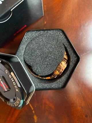 Reloj Casio G-Shock bronce y Negro