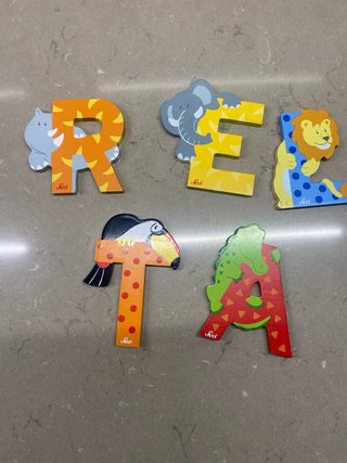 Letras de madera animales Sevi