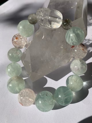 Pulsera Fluorita Verde y Cuarzo Fantasma 13mm