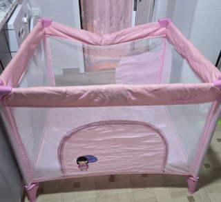 Parque de juegos para bebé rosa