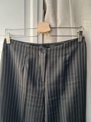 Pantaloni a righe grigio/neri