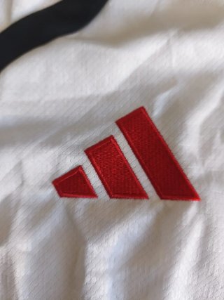 Equipación Liverpool Adidas Entrenamiento 26/27 L