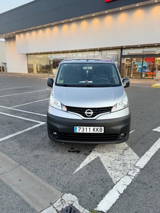 Nissan NV200 2010