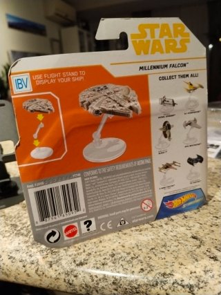 Nave Star Wars Hot Wheels Millennium Falcon