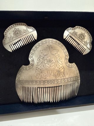 Juego de Peinetas Fallera Plata para adulta.