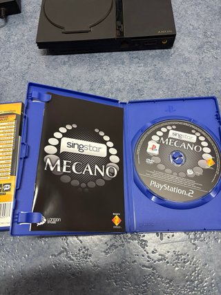 Consola PS2 Slim + 4 mandos + juegos