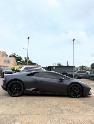 Lamborghini Huracán LP 610-4 V10 610CV | 2016 | 10