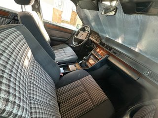 Mercedes W124 250D 2.5 Diésel 1989,5V,,Techo,A/C