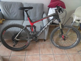 Felt Edict Elite Carbon 26” Talla L Doble Suspensi