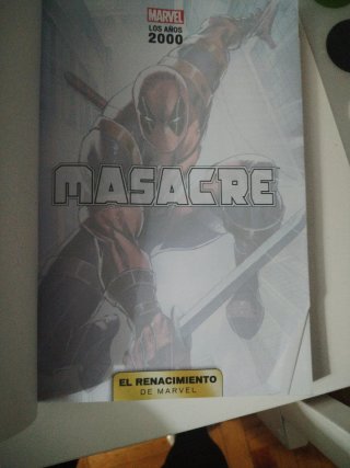 Libro spiderman. MASACRE