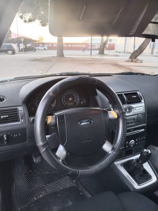Ford Mondeo 2004