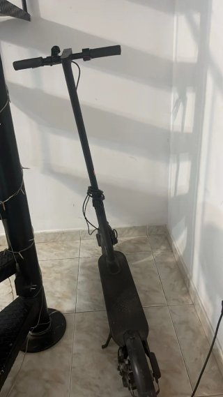 Patinete Eléctrico Xiaomi Mi Scooter