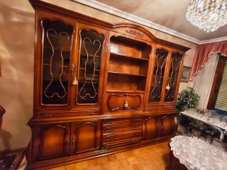 Mueble de salón clásico madera