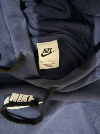 Sudadera Nike azul con logo