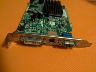 Tarjeta Video ASUS ATI Radeon X300 256MB PCI-E
