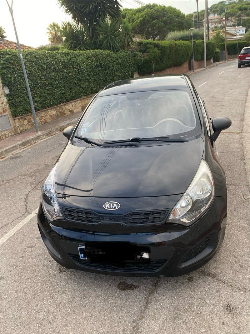 KIA Rio 2012 - foto 1