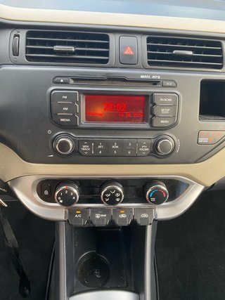 KIA Rio 2012
