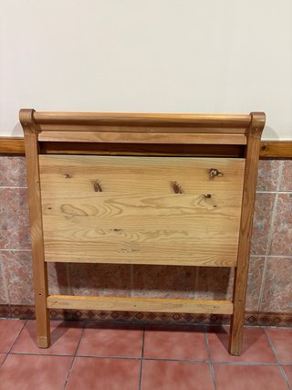 Cabecero de cama de madera