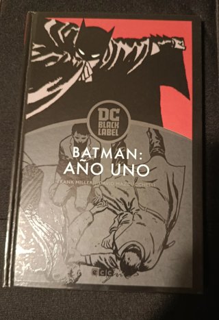 Batman: Año uno (Biblioteca DC Black Label) (4a...