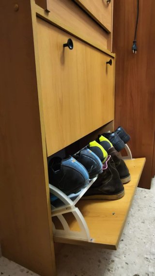 Lote Zapatero y cajonera madera color cerezo