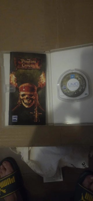 PSP Piratas del Caribe: El Cofre del Hombre Muerto