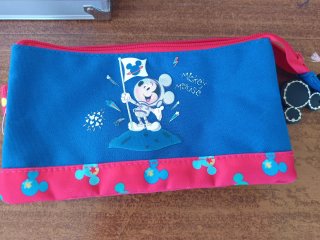Estuche escolar Mickey Mouse astronauta