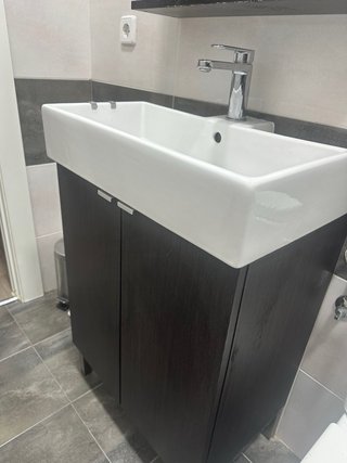 Mueble baño completo espejo, lavabo y grifo