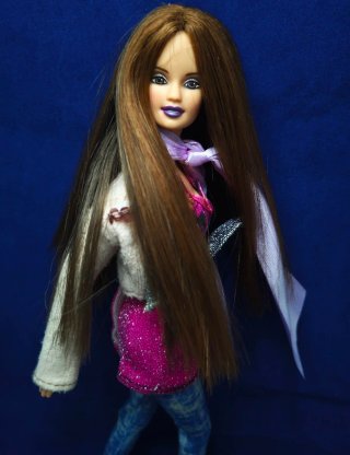 Barbie Teresa Jewels 2000
