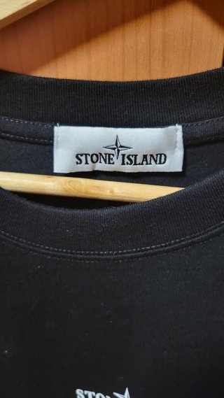 Camiseta Stone Island Negra