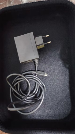 Nintendo Switch Negra + Accesorios