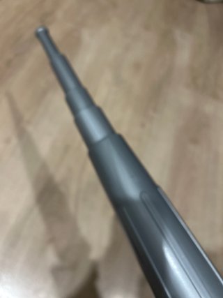 Espada/lanza de juguete gris