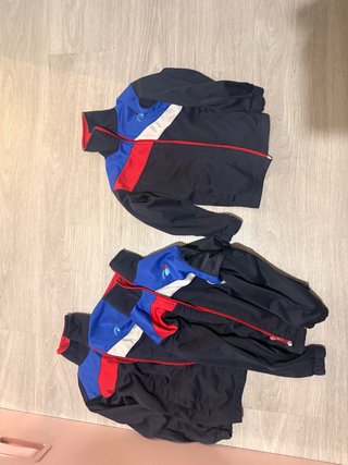Conjunto chaqueta deportivo  Fundación educere