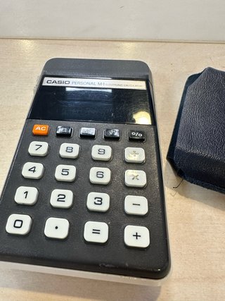Calculadora Casio Personal M-1 + Funda