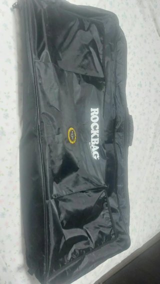 Teclado Yamaha PSR-E273
