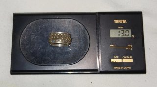 Anillo giratorio de plata con circonitas