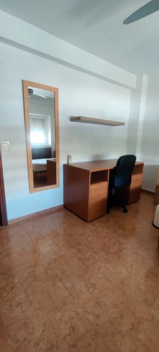 Se alquila piso para estudiantes