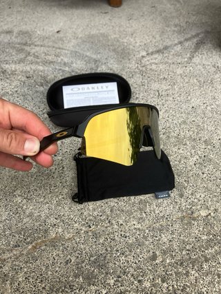 Gafas Oakley Sutro Lite