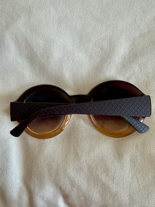 Gafas de sol redondas con lentes degradadas
