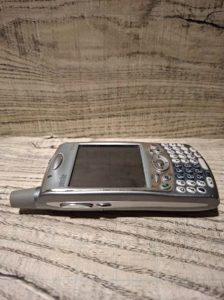 Teléfono Palm One Treo