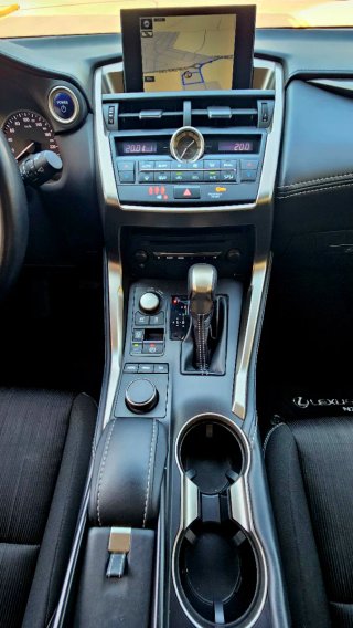 Lexus NX 2017