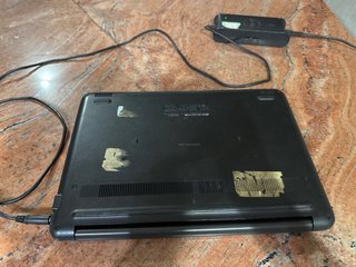 Portátil Dell Latitude 3380