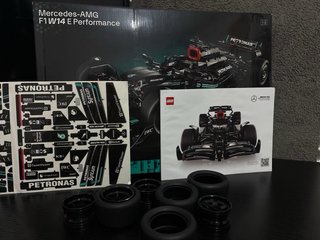 LEGO Technic Mercedes-AMG F1 W14 E Performance