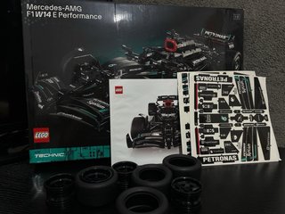 LEGO Technic Mercedes-AMG F1 W14 E Performance