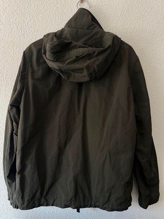 Chaqueta Hugo Boss impermeable verde M