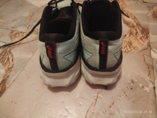 Asics Novablast 2 Azul Talla 43.5